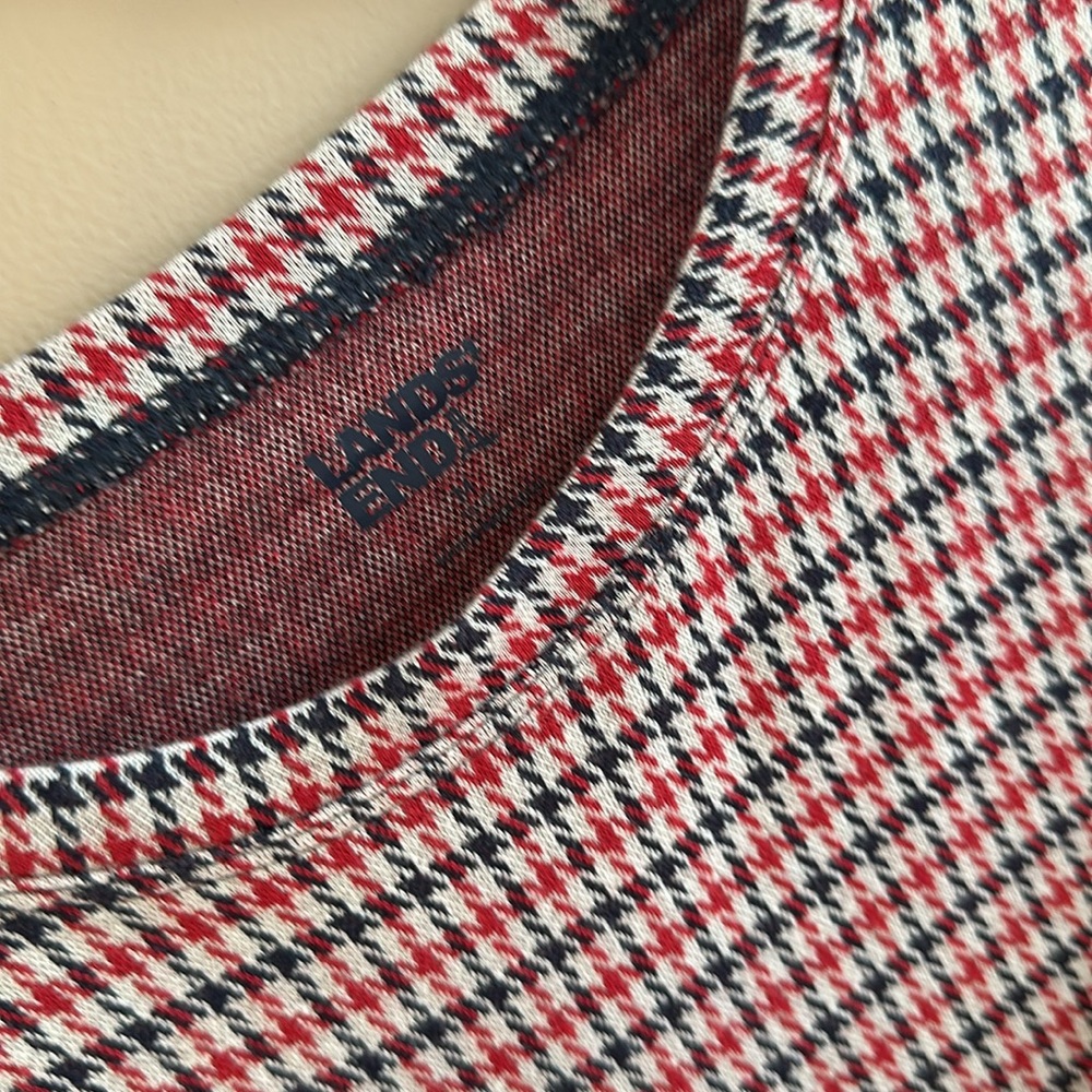 Land’s End Women’s shirt - Picture 2 of 3